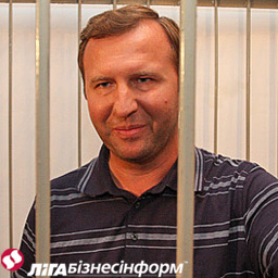 Прокуроры не явились читать обвинительное заключение по делу Макаренко и Шепитько