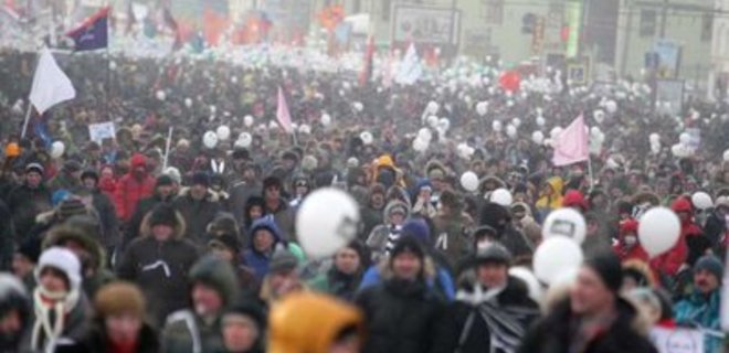 Оппозиция оценила численность своего митинга в 100 тыс. человек - Фото