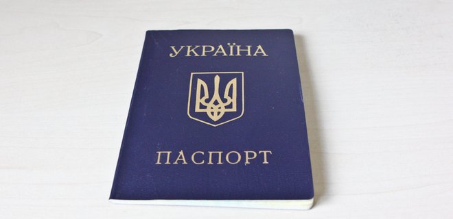 Порошенко хочет лишать крымчан гражданства за участие в 