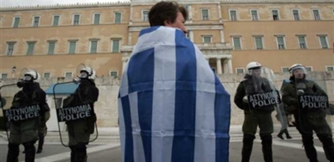 Греция намерена попросить у кредиторов больше денег - Фото