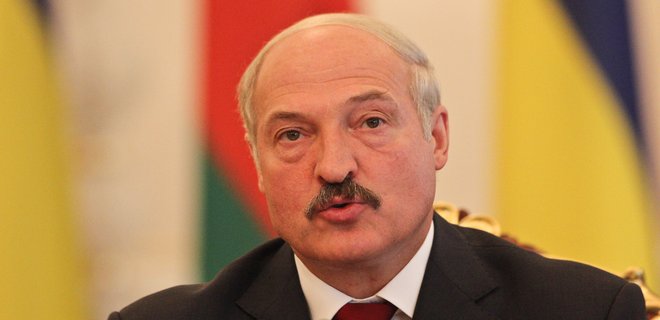 Лукашенко в послании Беларуси раскритиковал росСМИ и 