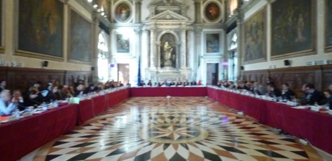 Венецианская комиссия раскритиковала инициативы ПР, - официально - Фото