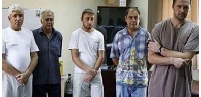 Мониторинг СМИ: украинским узникам в Ливии отменили приговор - Фото