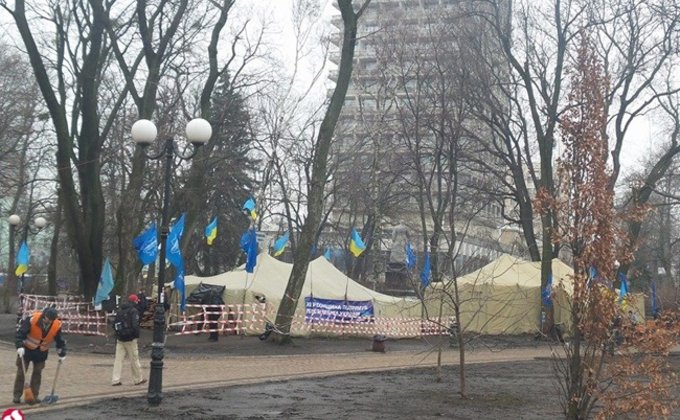 Майдан и Антимайдан: фоторепортаж из центра Киева