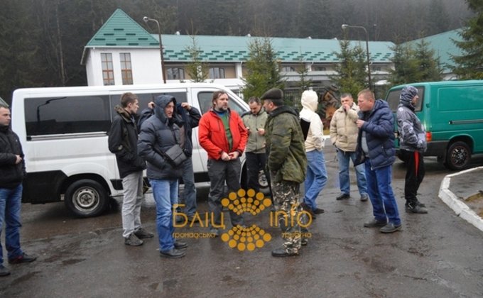 Стала доступной резиденция Януковича в Карпатах: фото из Синегоры