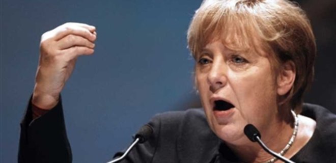 Меркель обвинила Россию в краже Крыма - Die Zeit - Фото