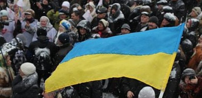 Большинство украинцев выступают против отделения Крыма - опрос - Фото