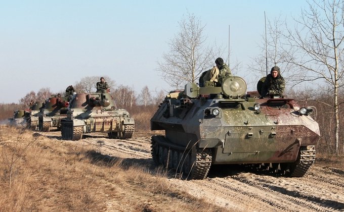 Украинская армия готовится противостоять агрессии: фото с учений