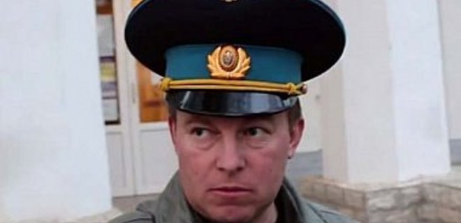 Полковника Мамчура вывозят из Крыма   - Фото