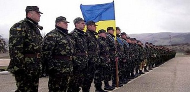 Из Крыма выехали 47 военнослужащих и членов их семей - Фото