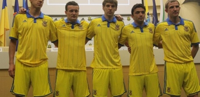 Сборная Украины получила новую форму для отбора на Евро-2016 - Фото