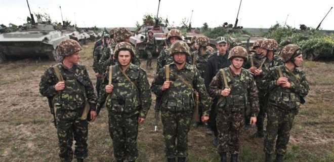 Украинцы перечислили для поддержки армии уже более 100 млн. грн. - Фото