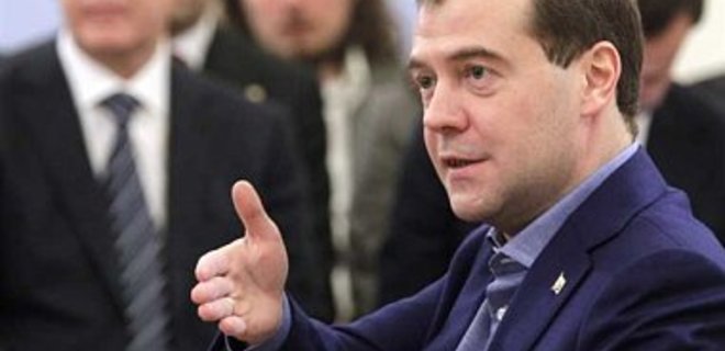 Медведев о санкциях из-за Украины: Справимся своими силами - Фото