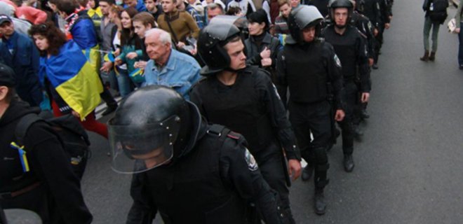 В Донецке горсовет отказал в проведении проукраинской акции - Фото