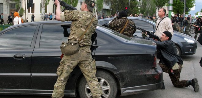 Нацгвардия держит оборону в ГУМВД Луганской области - Фото