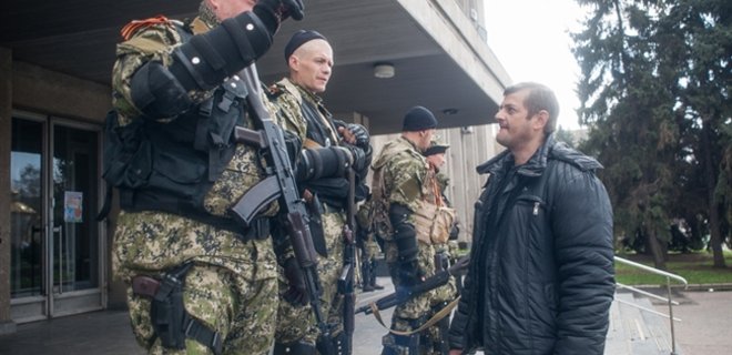 В Славянске в плену террористов находятся минимум 4 журналиста - Фото