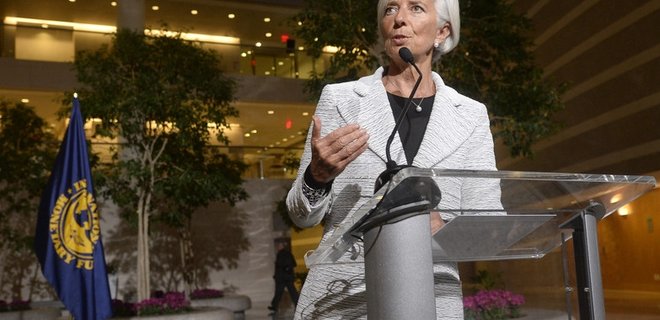 Совет МВФ утвердил программу 