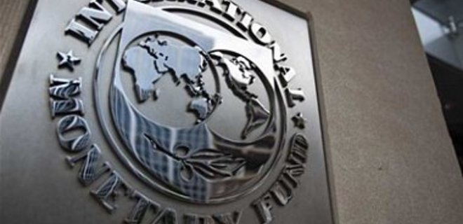 МВФ пересмотрит программу помощи Украине в случае потери востока - Фото