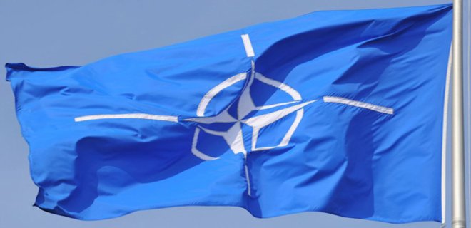 НАТО не подтверждает отвод российских войск от границы Украины - Фото
