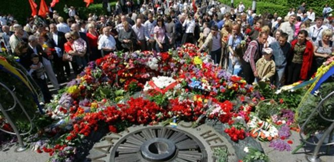 В Киеве обещают не допустить провокаций 9 мая - Фото
