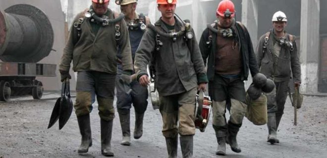 Сепаратисты пообещали подорвать шахтеров в Макеевке - депутат - Фото