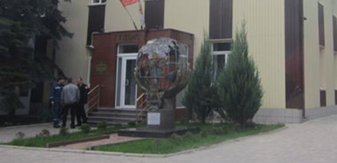 В Донецке террористы захватили здание облуправления ГСЧС - Фото
