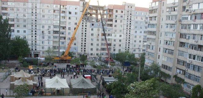 В МВД назвали основную версию взрыва дома в Николаеве - Фото