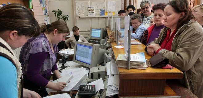 Крымчан преследуют из-за отказа от гражданства России - Тымчук - Фото