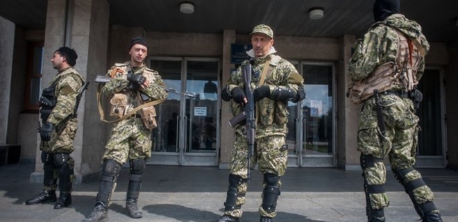 Донецкая милиция отрицает переход на сторону сепаратистов - Фото