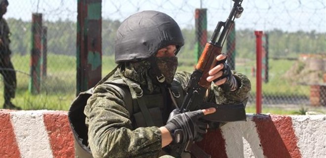 В Донецке силы АТО зачистили аэропорт от террористов - Фото