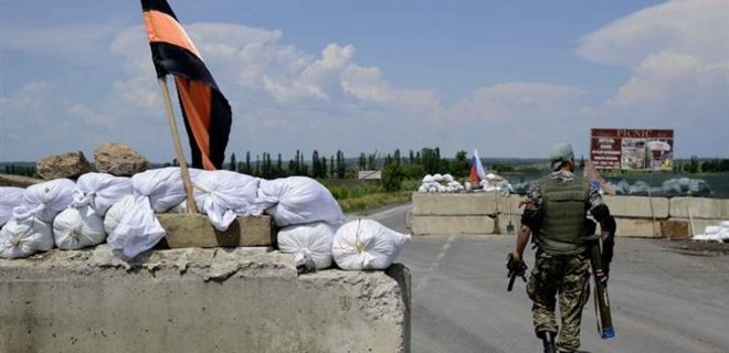 ОБСЕ опровергает освобождение четверых наблюдателей в Донецке - Фото