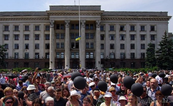 В Одессе прошла панихида по погибшим 2 мая в Доме профсоюзов