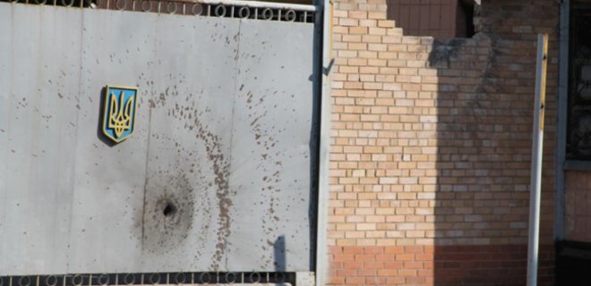 В Артемовске из гранатомета обстреляли танковую часть - Фото