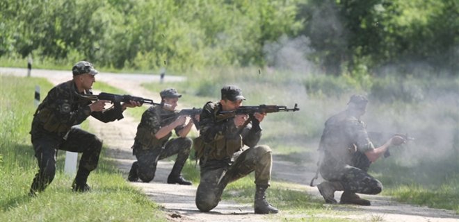 Украинские военные отбили атаку террористов в Артемовске - Фото