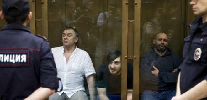 Обвиняемые в убийстве Политковской получили пожизненное - Фото
