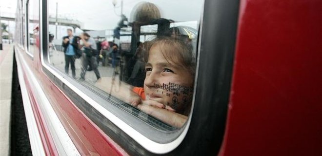Более 4 тысяч детей выехали на отдых за пределы Донецкой области - Фото