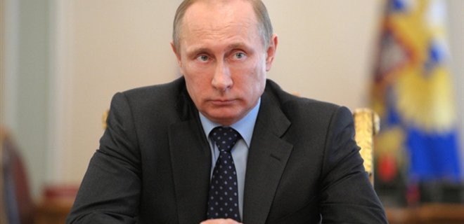 Путин настоятельно посоветовал бюджетникам отдыхать в Крыму - Фото