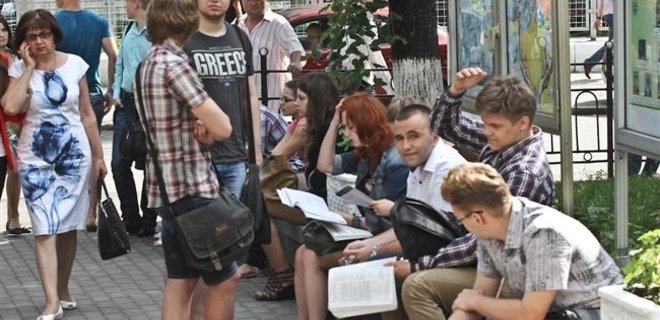 Внешнее независимое оценивание в Донбассе проводиться не будет - Фото