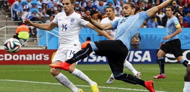 ЧМ-2014: сборная Уругвая минимально обыграла Англию - 2:1 - Фото