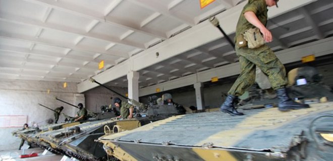 Путин привел в боевую готовность Центральный военный округ - Фото