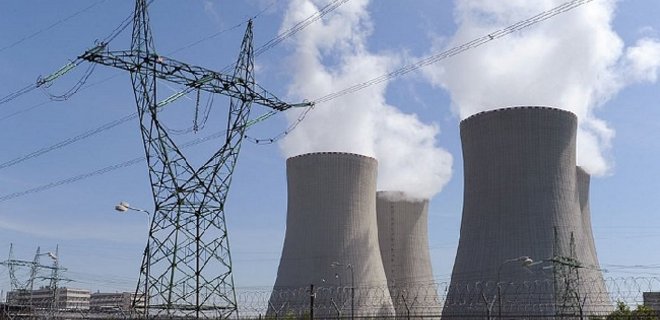 Чехи намерены заменить российское ядерное топливо для своей АЭС - Фото
