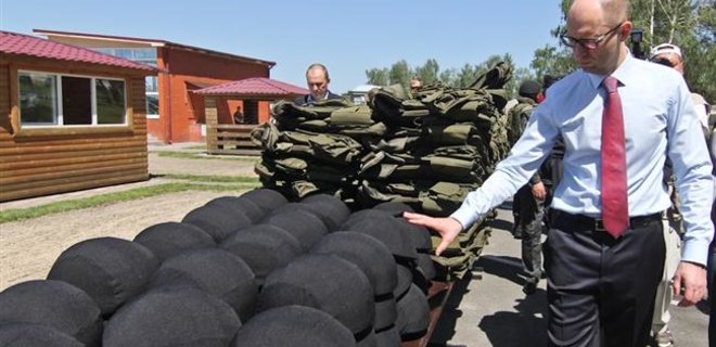До конца июля армия получит 17 тысяч бронежилетов - СНБО - Фото