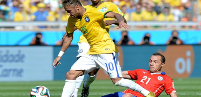 ЧМ-2014: сборная Бразилии вышла в четвертьфинал турнира - Фото