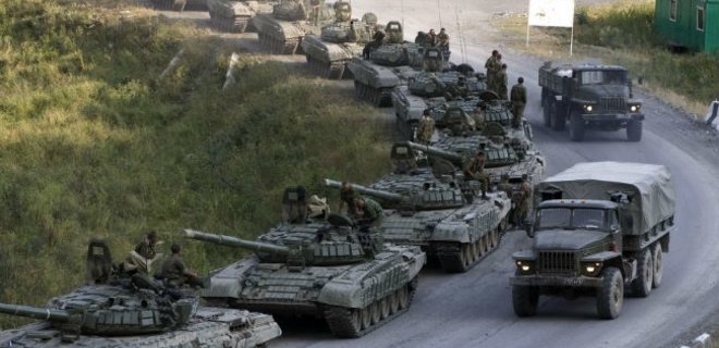ВЦИОМ: 66% россиян - против ввода войск РФ в Украину - Фото