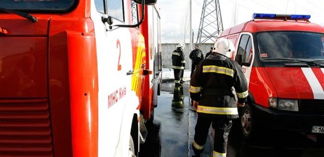 В Сумской области горела нефтяная скважина, трое пострадавших - Фото
