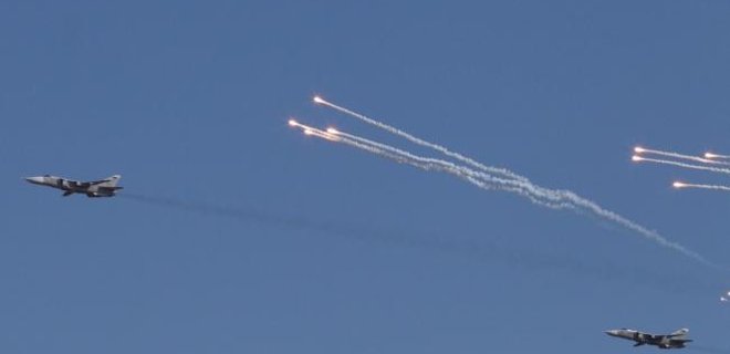 Авиация АТО нанесла по боевикам два удара в Перевальске - Фото