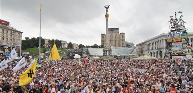Сегодня  в Киеве на вече обсудят 