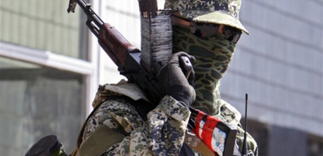 В Луганске боевики захватили здание облуправления ГАИ - Фото