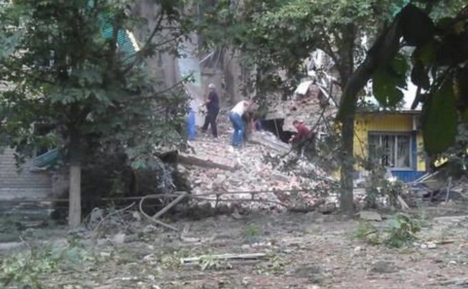 В Снежном после авиаудара разрушены дома - Тымчук