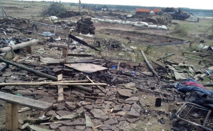 Опубликованы новые фото разбитого лагеря АТО под Зеленопольем